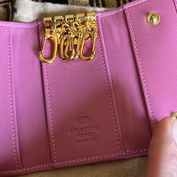 Pink leather 4 KEY HOLDER New. Made in Italy. Original dust bag. Cellerini - Picture 3 of 4